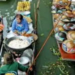 Damnoen Saduak Floating Market