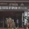 house of opium
