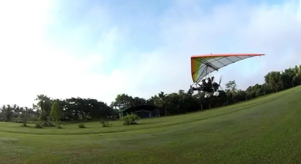 microlight flying in chiang mai