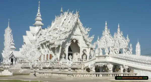 wat rong khun aka white temple