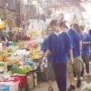 local thai produce market visit