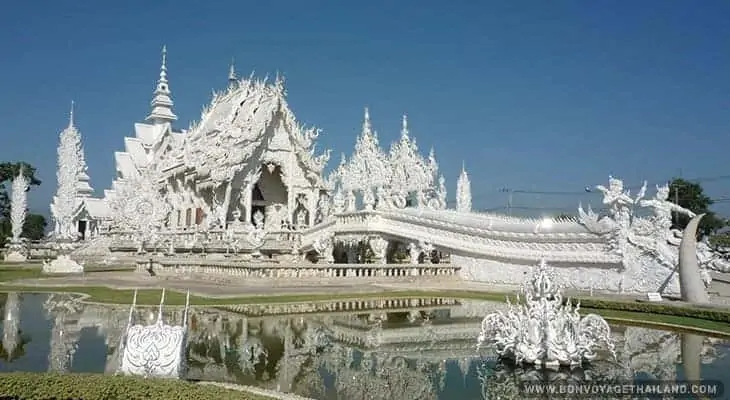 white temple in chiang rai