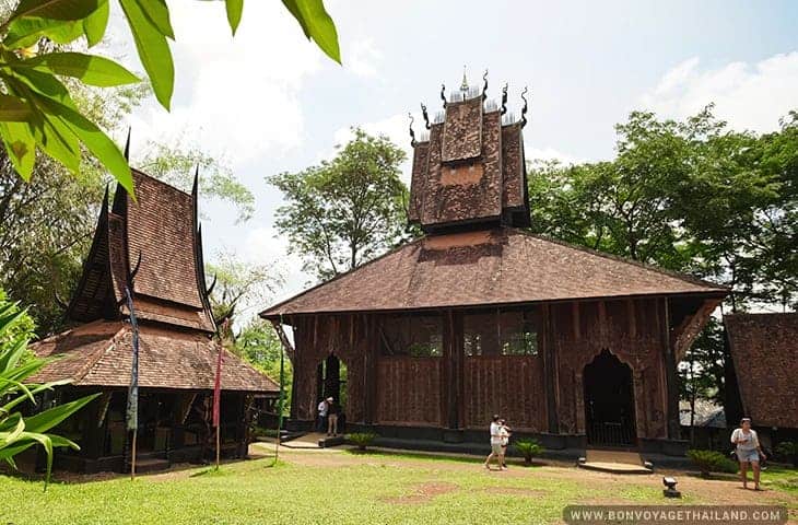 Black House Outside