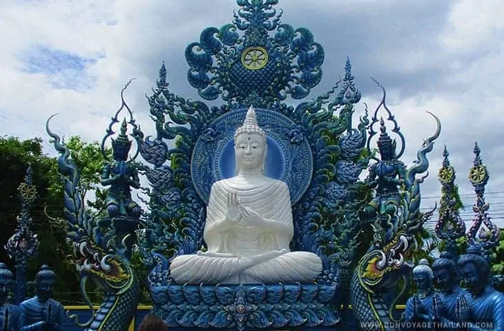 Statue at Blue Temple