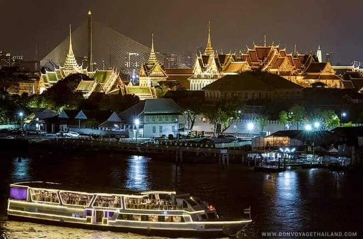 Chao Phraya River Dinner Cruise