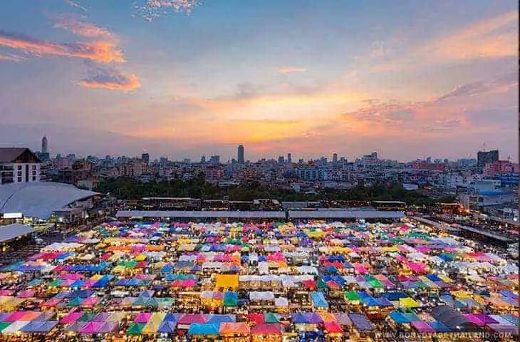 Chatuchak Weekend Market / JJ Market