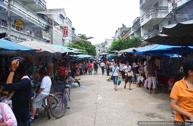Mae Sai Market in Myanmar
