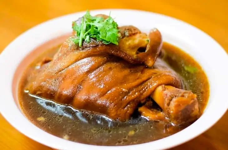 Pornpen Braised Pork Legs Restaurant