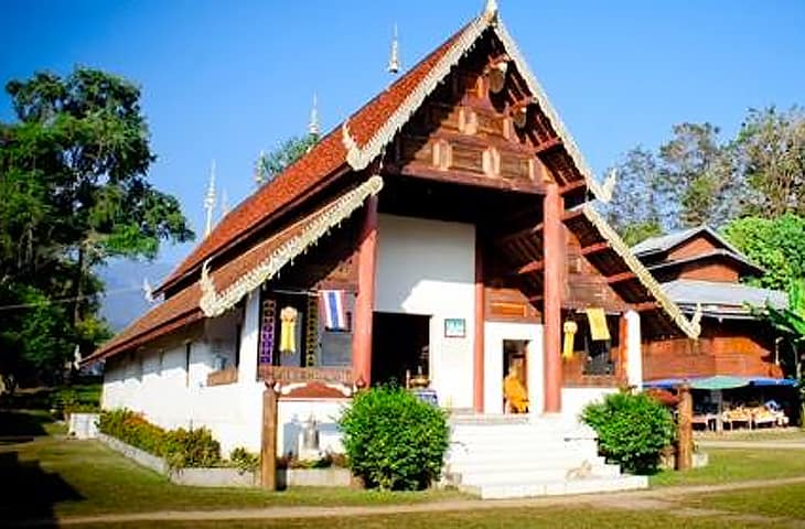 Wat Nam Hu Temple